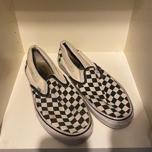 Checkered vans slip on